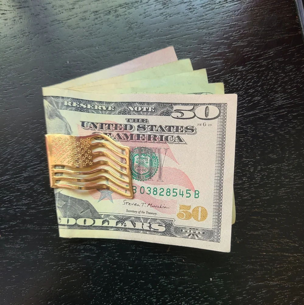 Gold Avon America Flag Money Clip